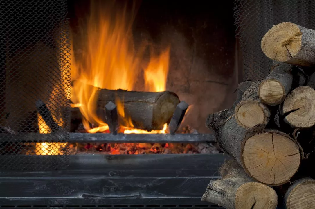 Quelle quantité de bois de chauffage pour un hiver